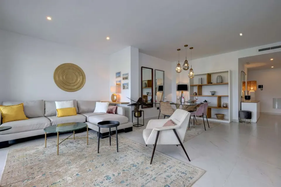 Apartament nowoczesny apartament w Esteponie — zdjęcie