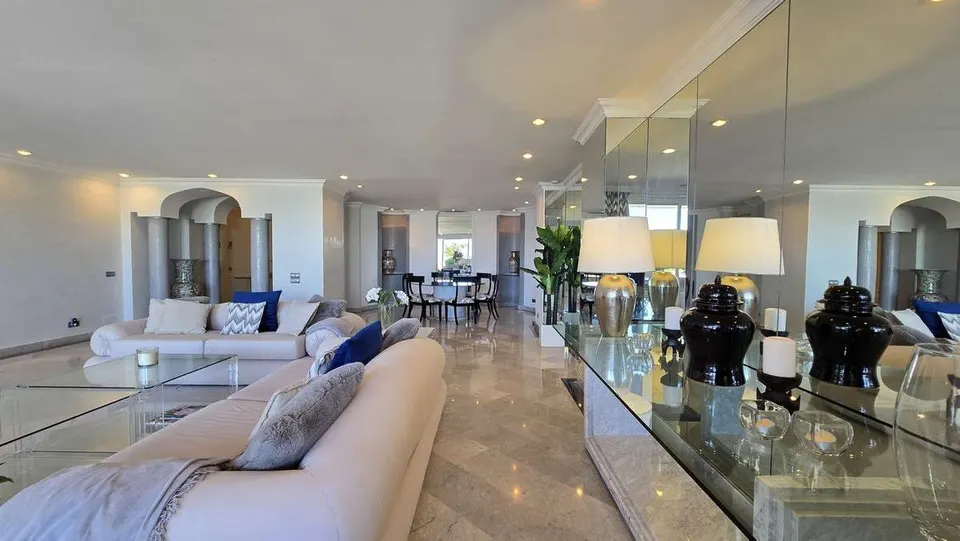 Apartament przy plaży w Marbelli — zdjęcie