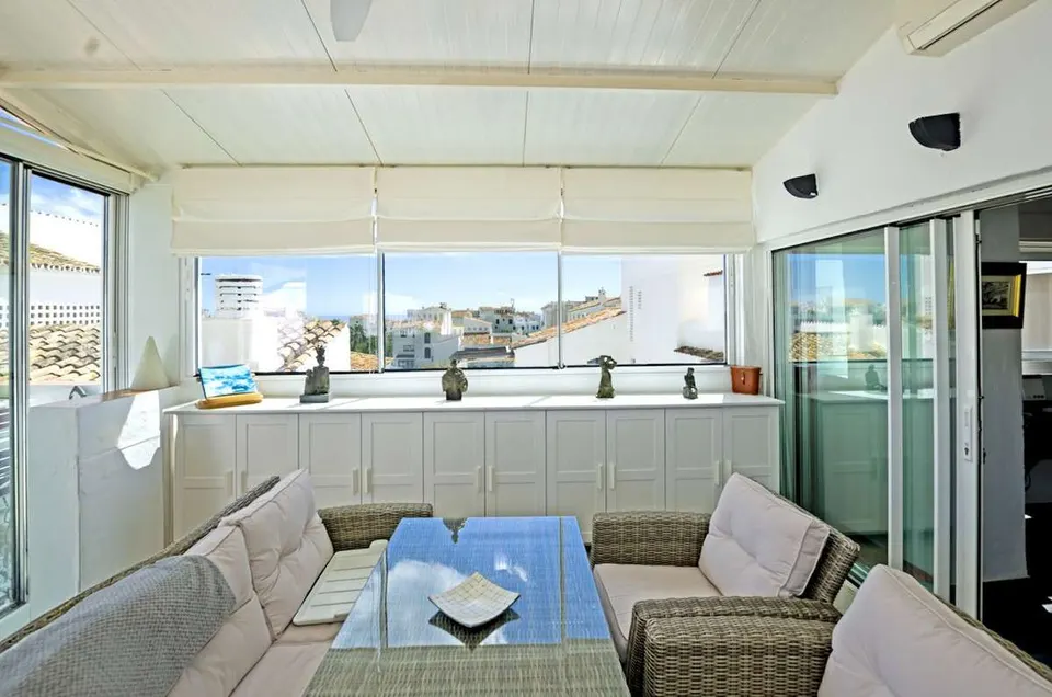 Penthouse z tarasem w Marbelli — zdjęcie