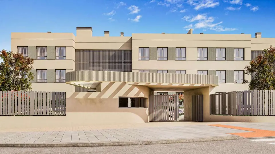 Apartament z prywatnym basenem w Esteponie — zdjęcie