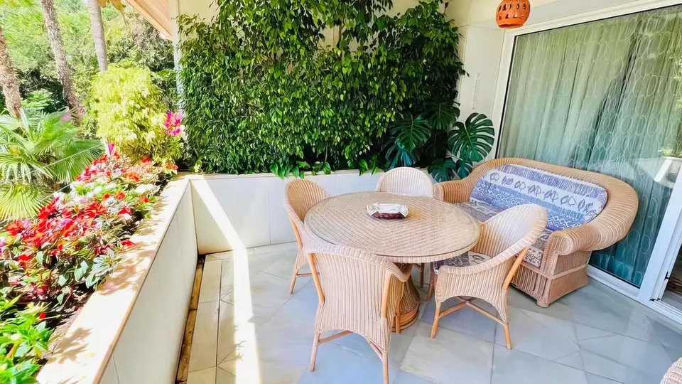 Apartament przy plaży w Marbelli — zdjęcie