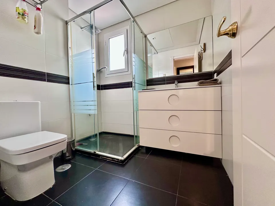 Apartament przy plaży w Marbelli — zdjęcie