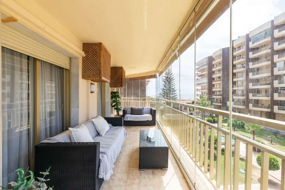 Apartament z widokiem na morze w Fuengiroli — zdjęcie