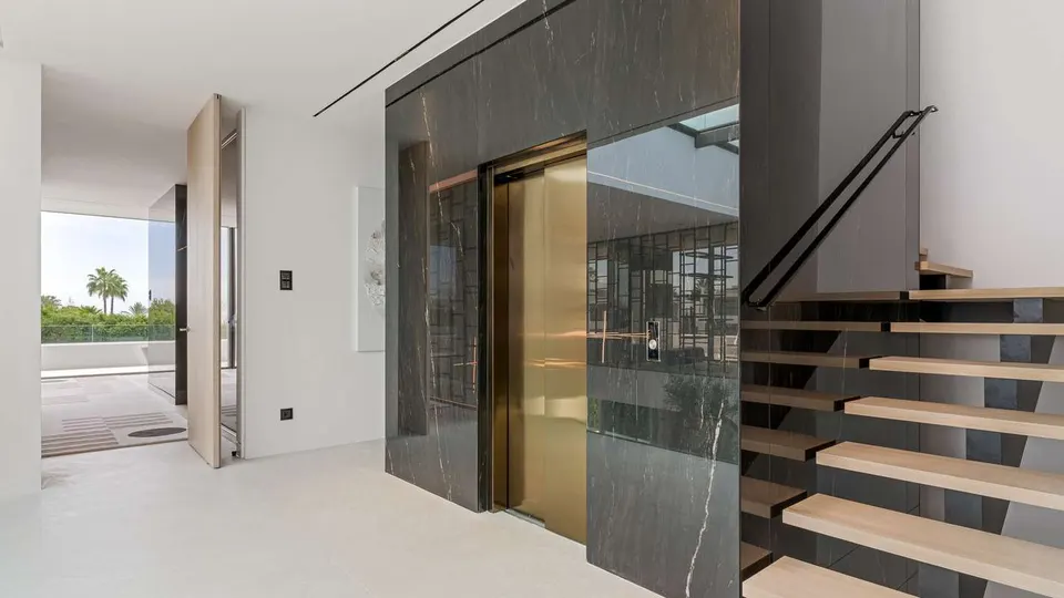 Willa blisko plaży w Marbelli — zdjęcie