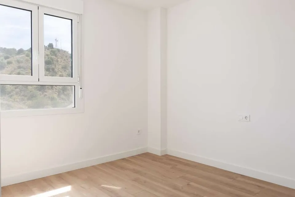 Apartament z ogrodem w Maladze — zdjęcie 15 z 16