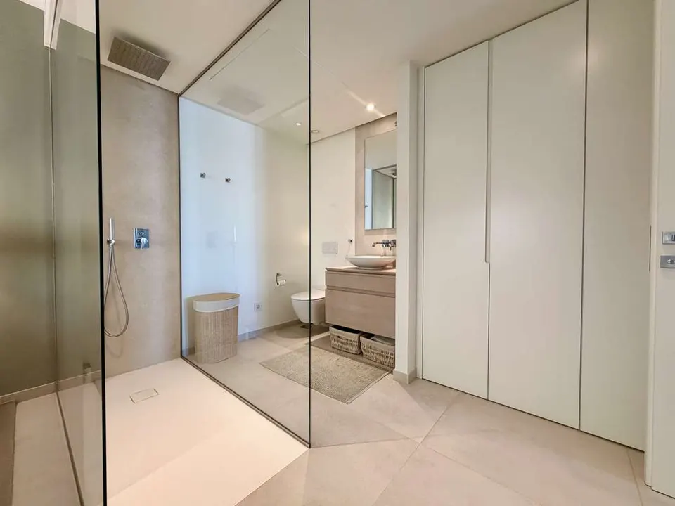 Apartament z widokiem na morze w Marbelli — zdjęcie