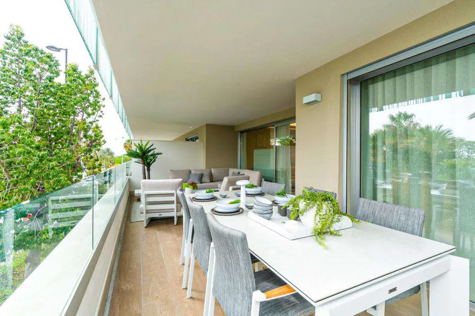 Penthouse z tarasem w Marbelli — zdjęcie