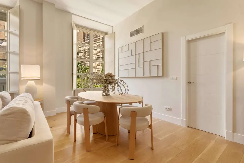 Apartament z widokiem na katedrę w Maladze — zdjęcie