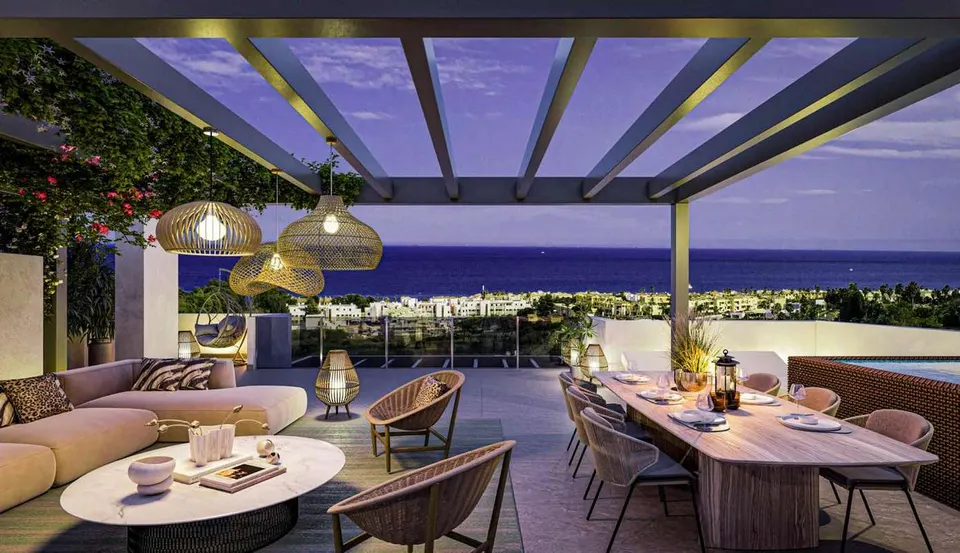 Penthouse z widokiem na morze w Casares — zdjęcie