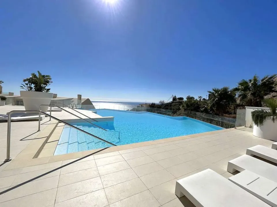 Apartament z widokiem na morze w Benalmádena — zdjęcie