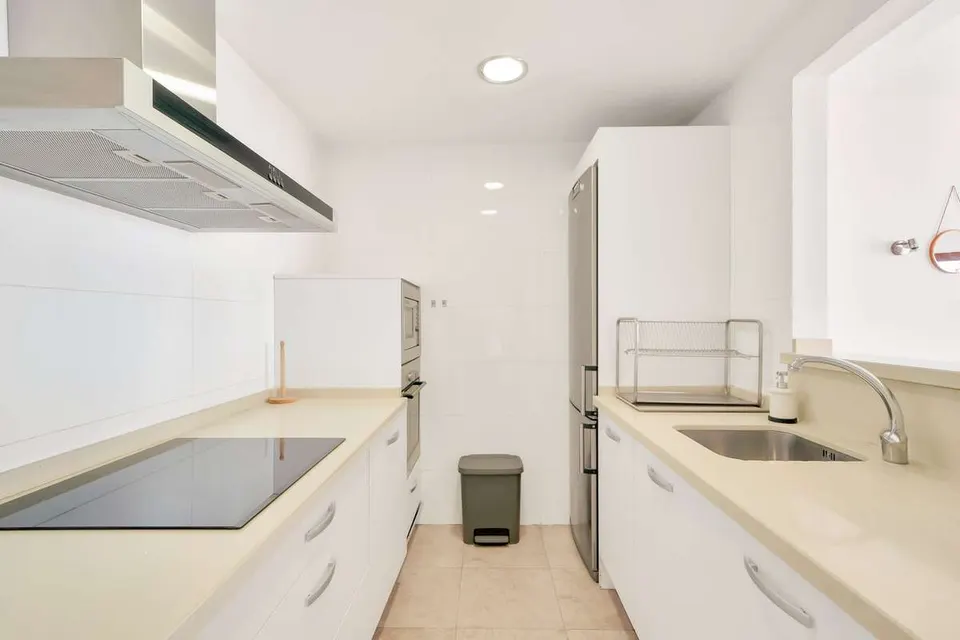 Apartament z widokiem na morze w Benalmádenie — zdjęcie