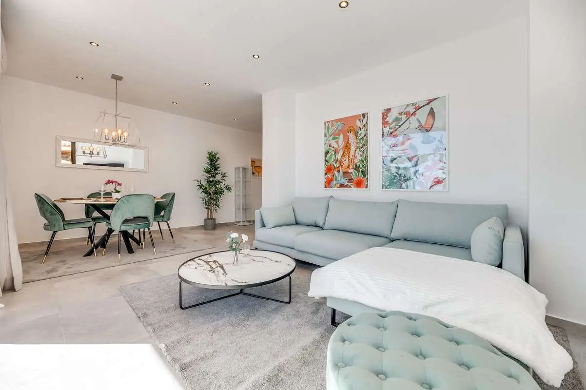 Apartament z widokiem na morze w Esteponie
