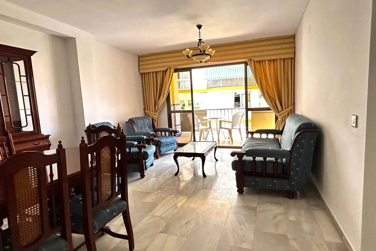 Apartament z tarasem w Fuengiroli — Apartament, Fuengirola