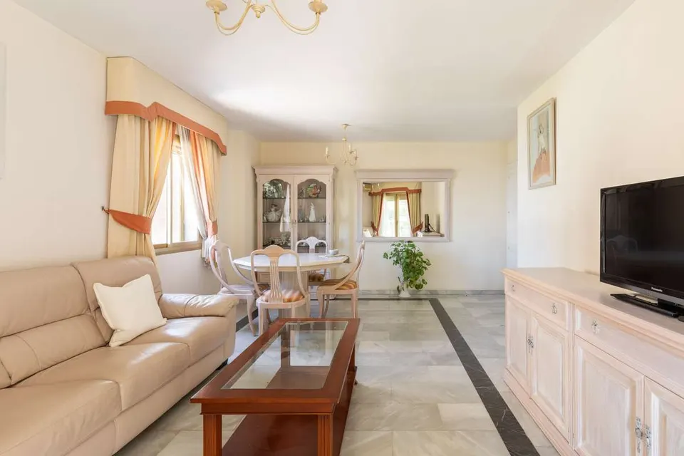 Apartament z widokiem na morze w Fuengiroli — zdjęcie