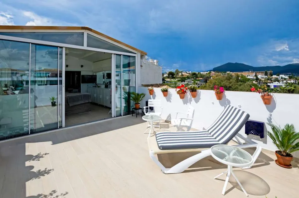 Penthouse z tarasem w Marbelli — zdjęcie