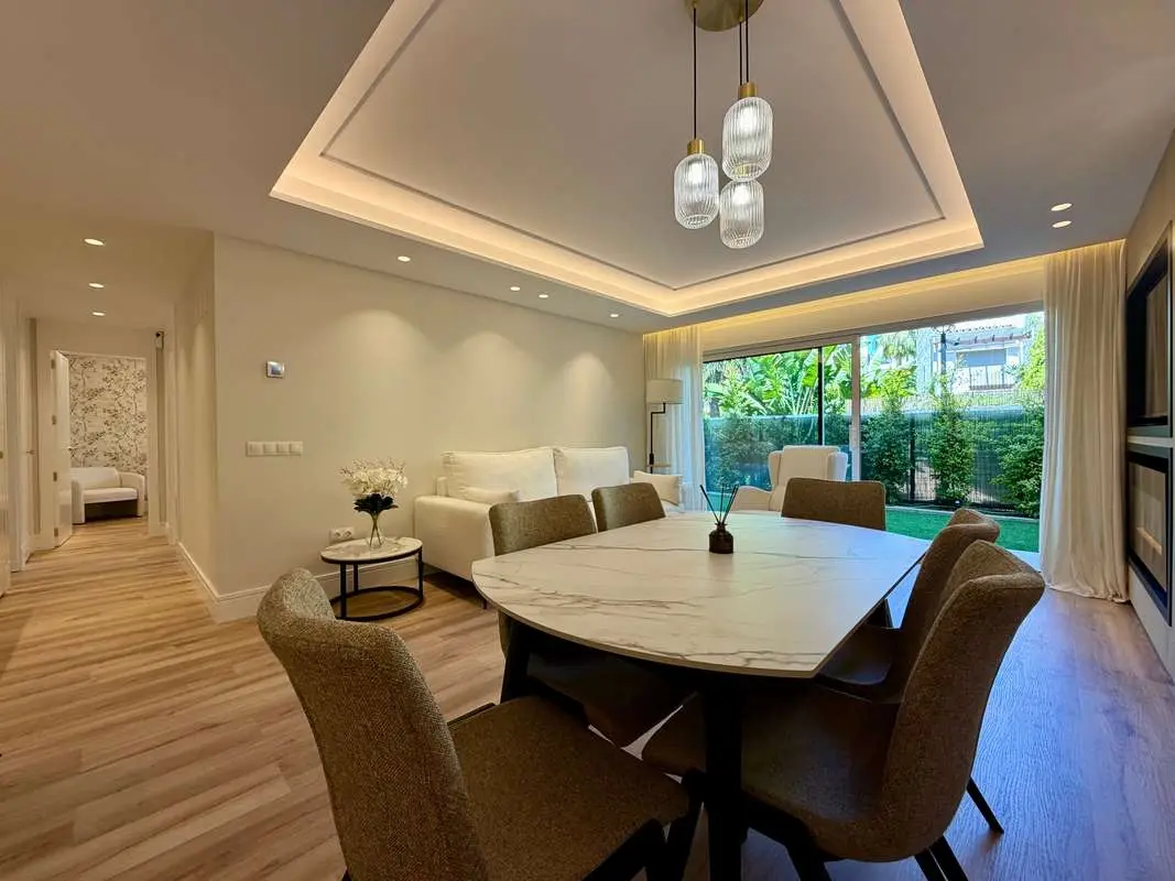 Apartament na plaży w Marbelli