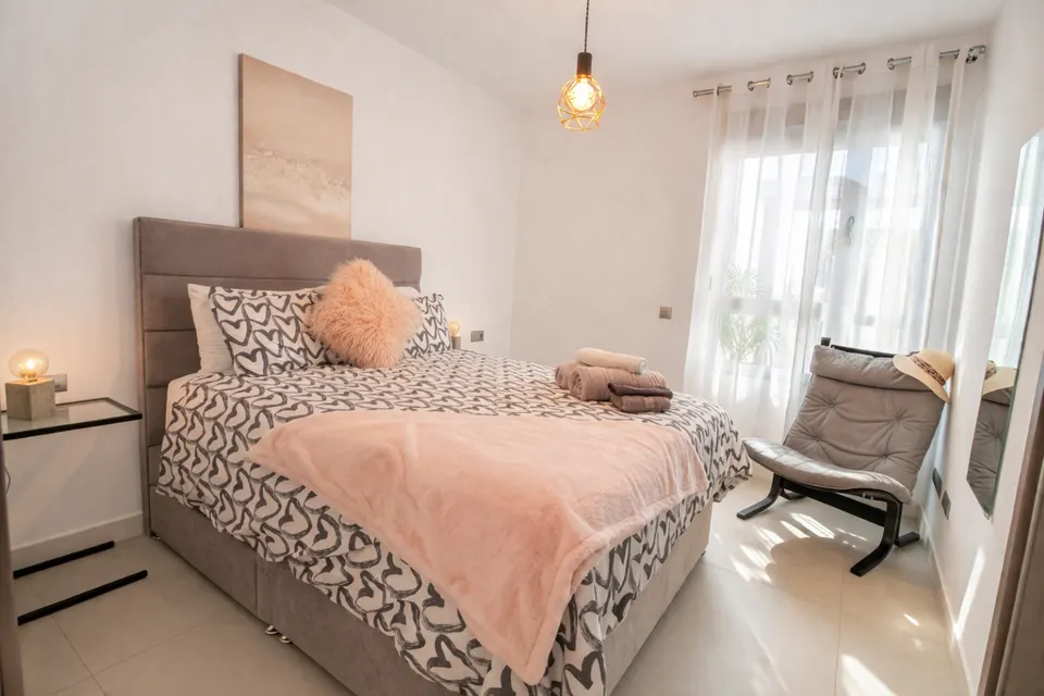 Apartament z tarasem w Mijas — zdjęcie