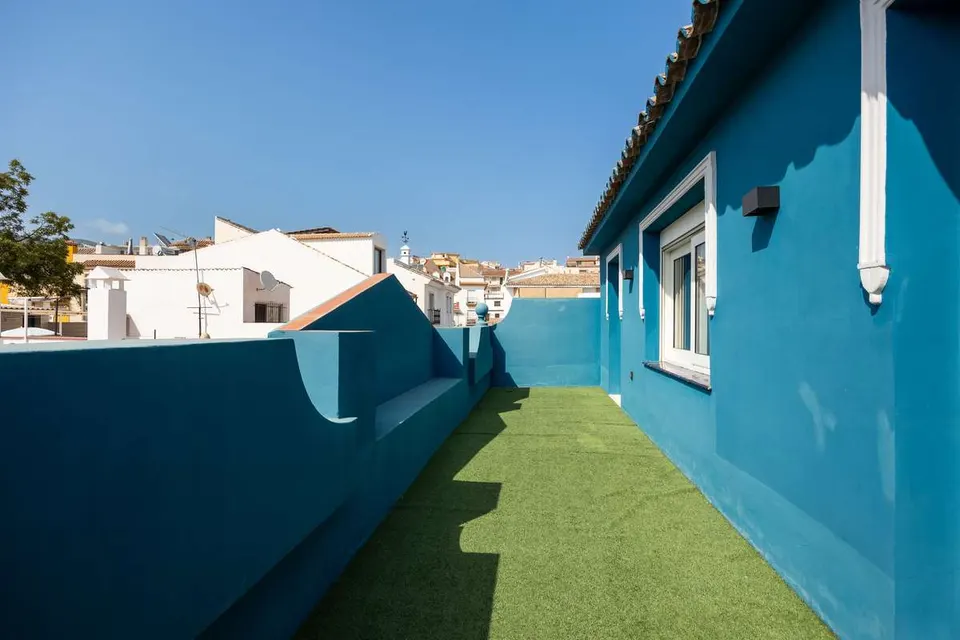 Dom szeregowy w centrum w Benalmádena — zdjęcie