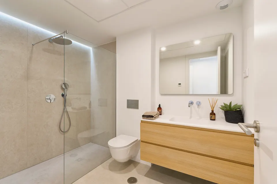 Apartamenty z widokiem na morze w Benalmádena Pueblo — zdjęcie