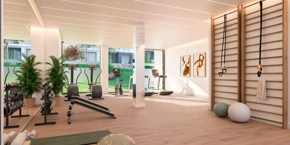 Penthouse z basenem w Esteponie — zdjęcie