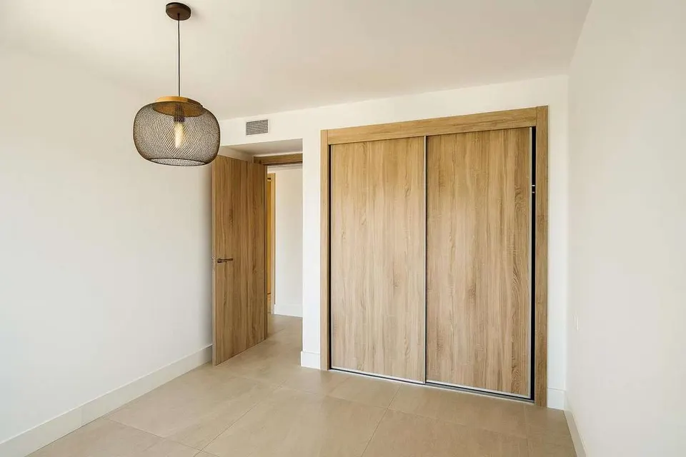 Apartament z widokiem na morze w Sotogrande — zdjęcie