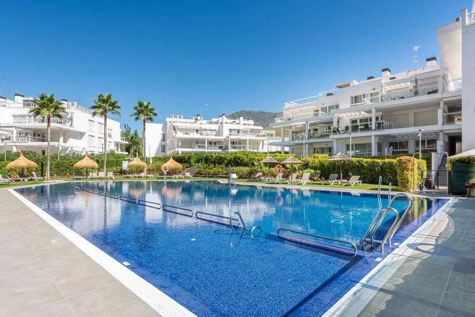 Penthouse z tarasem w Benahavís — zdjęcie