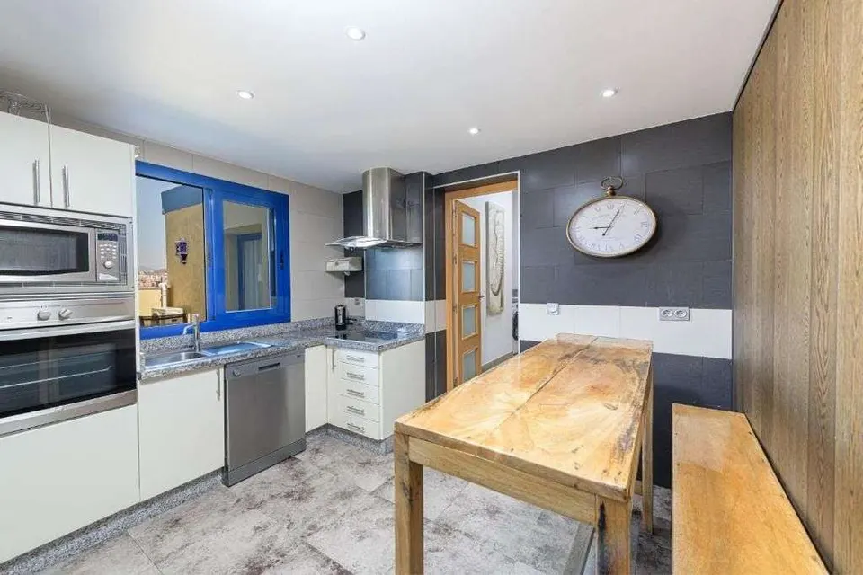 Penthouse z tarasem w Maladze — zdjęcie 16 z 16