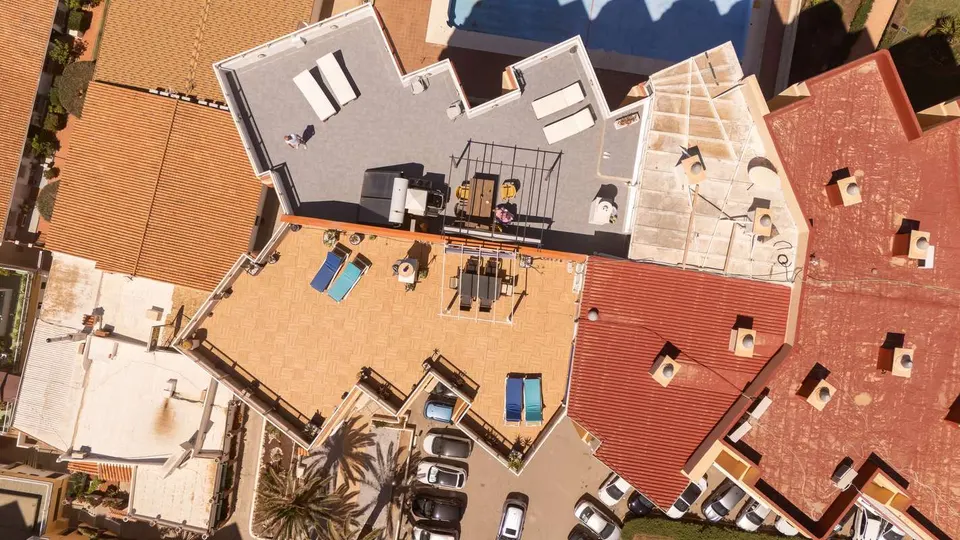 Penthouse z widokiem na morze w Torrox — zdjęcie