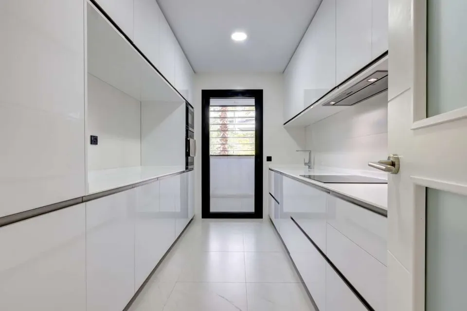 Apartament nowoczesny apartament w Esteponie — zdjęcie
