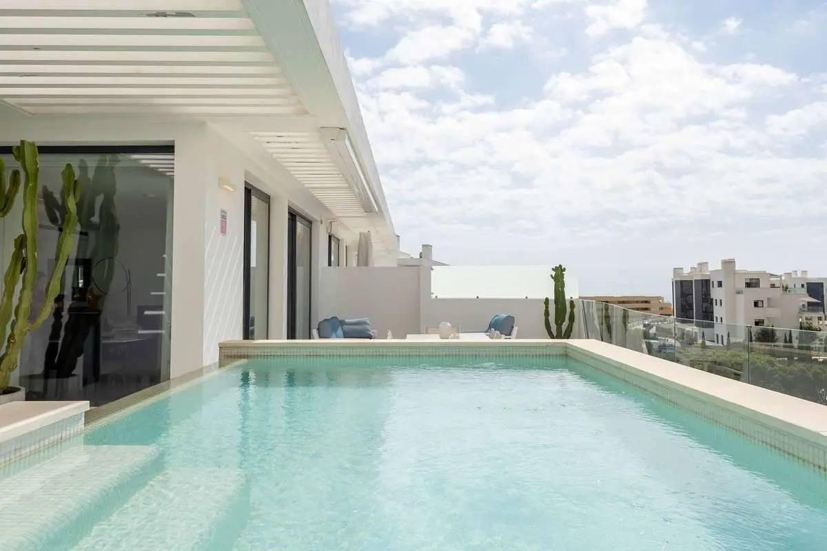 Penthouse z tarasem w Fuengiroli — Penthouse, Fuengirola