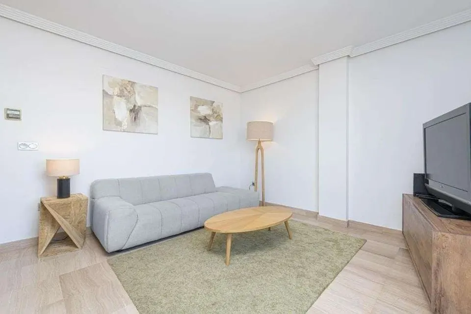 Penthouse z tarasem w Maladze — zdjęcie 5 z 16