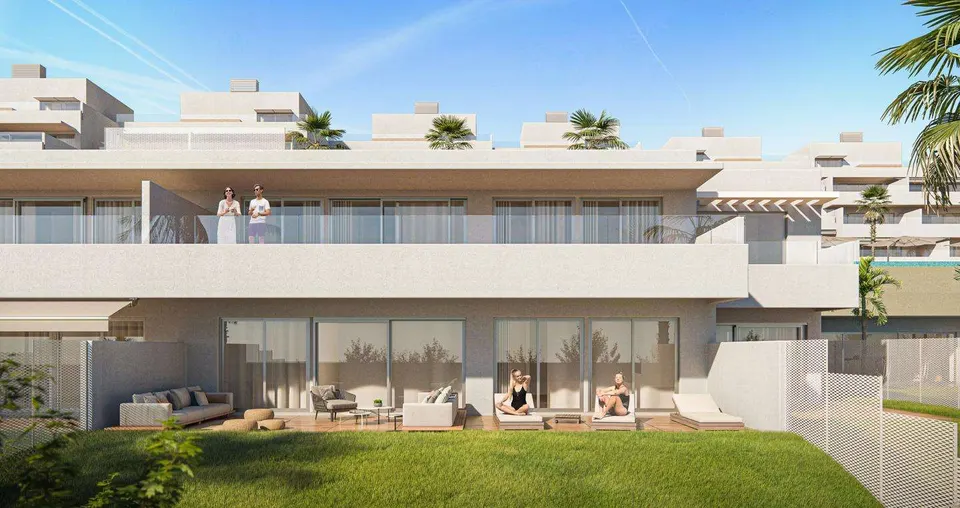 Penthouse z tarasem w Esteponie — zdjęcie
