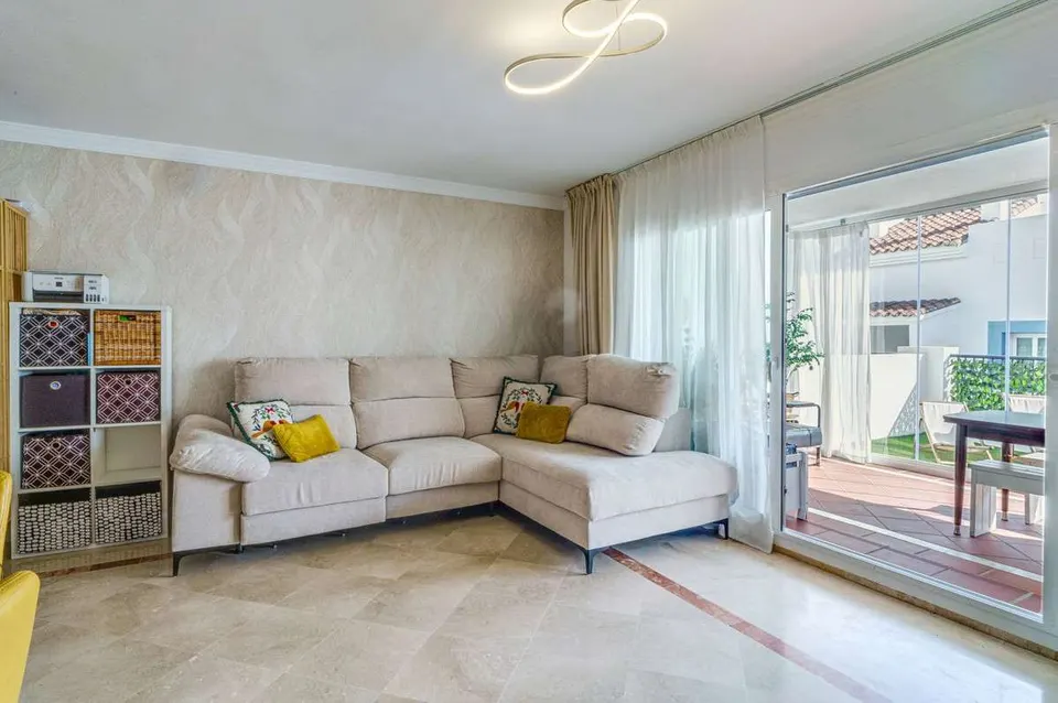 Apartament z basenami w Benahavís — zdjęcie