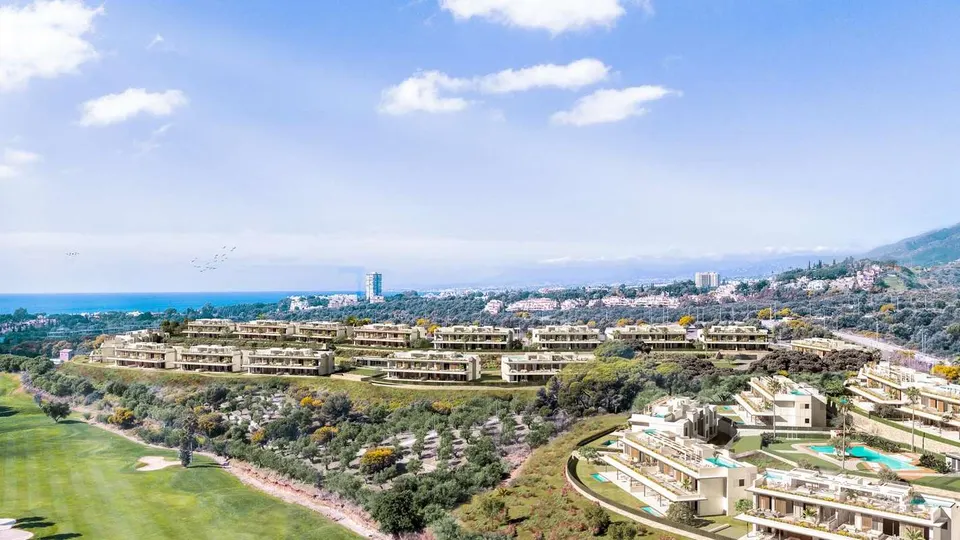 Penthouse z basenem w Marbelli — zdjęcie