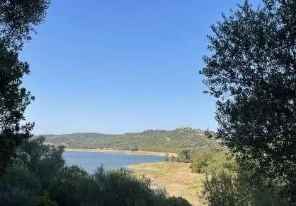 Nieruchomość z dostępem do jeziora w Castellar de la Frontera — zdjęcie
