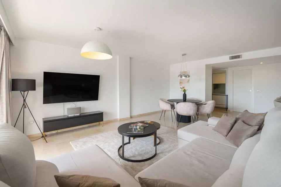 Apartament z widokiem na morze w Marbelli — zdjęcie