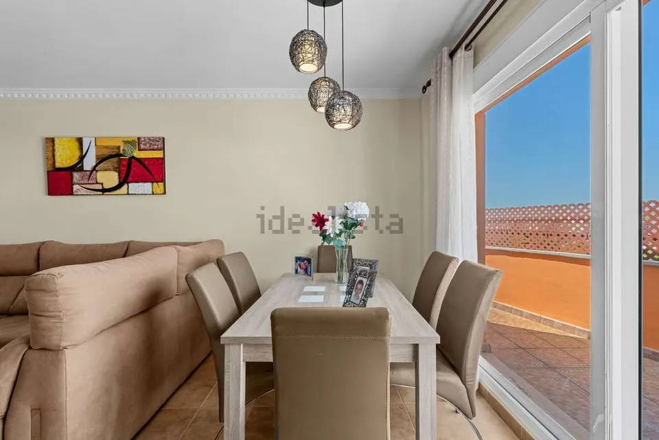 Penthouse z panoramicznym widokiem w Esteponie – zdjęcie 10 z 16