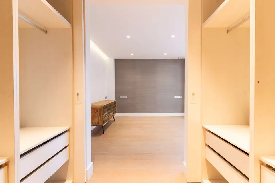 Apartament z naturalnym światłem w Maladze — zdjęcie