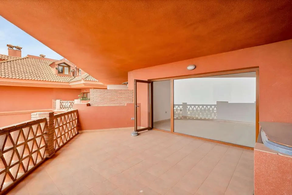 Apartament z widokiem na morze w Benalmádena — zdjęcie