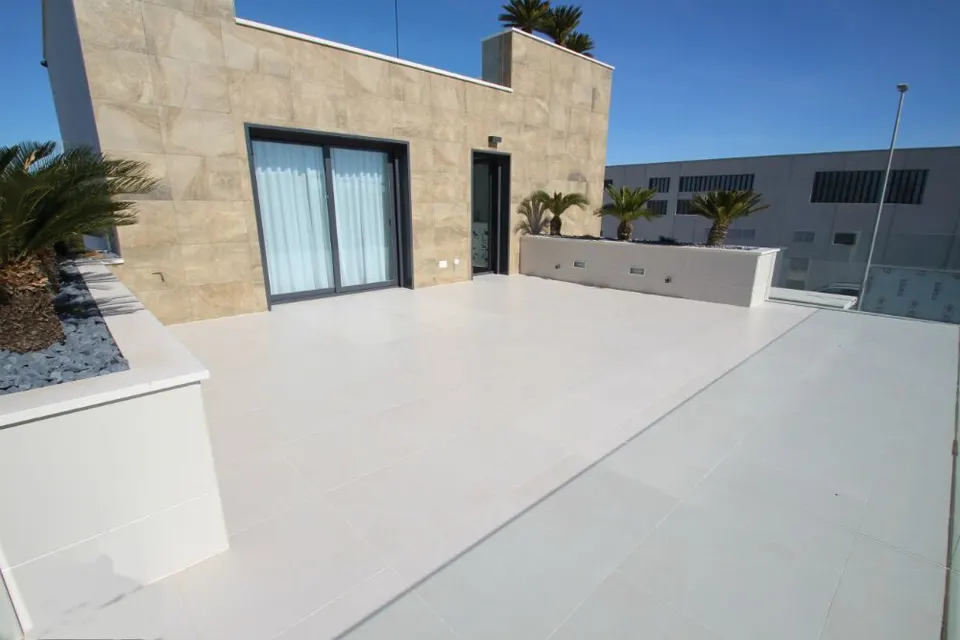 Nowe apartamenty w San Miguel de Salinas — zdjęcie 6 z 16