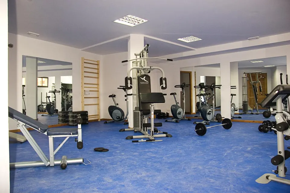 Apartamenty z basenem w Fuengiroli — zdjęcie