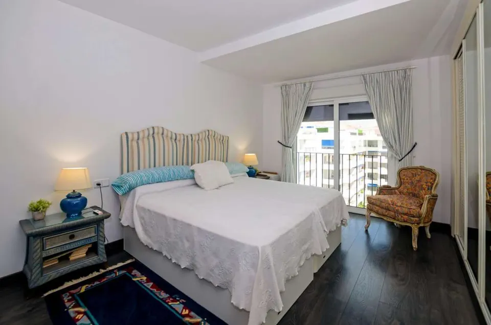 Penthouse z tarasem w Marbelli — zdjęcie