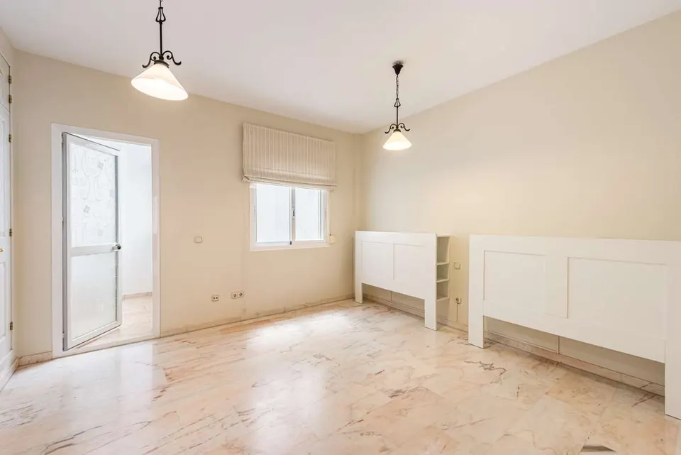Apartament przy plaży w Esteponie — zdjęcie
