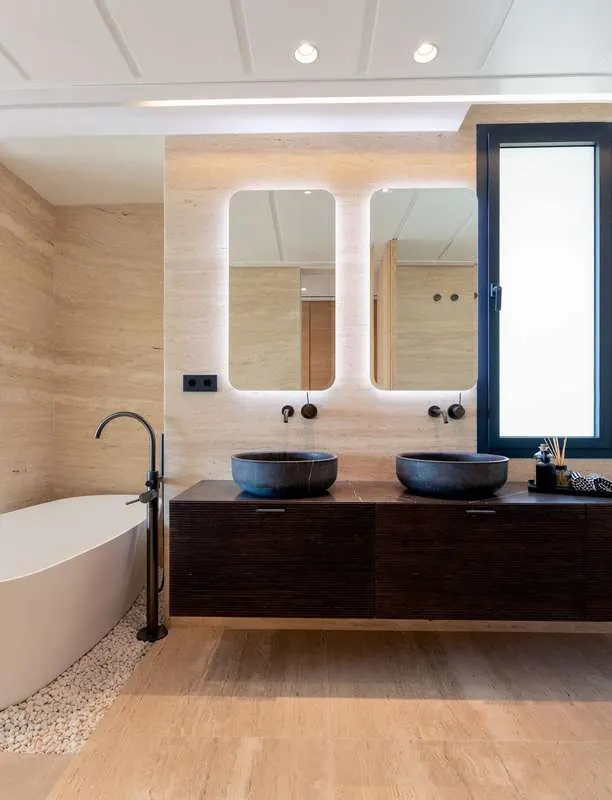 Penthouse przy plaży w Esteponie — zdjęcie