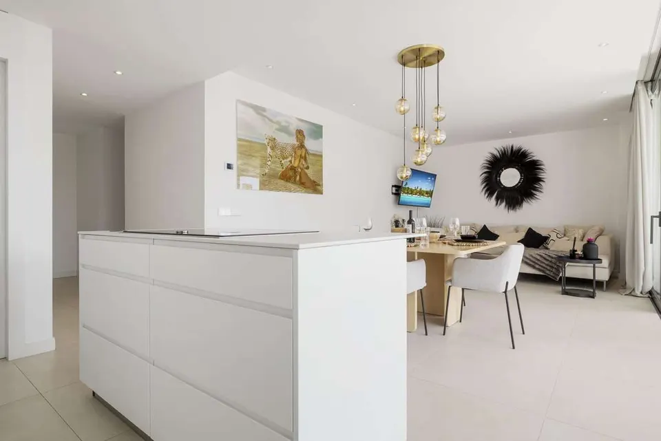 Apartament z widokiem na morze w Fuengiroli — zdjęcie