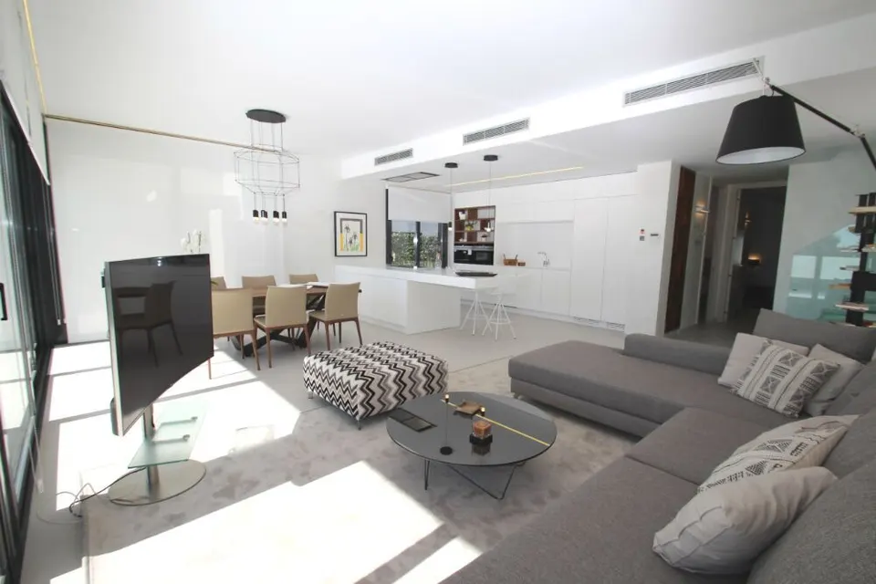 Nowe apartamenty w San Miguel de Salinas — zdjęcie 13 z 16