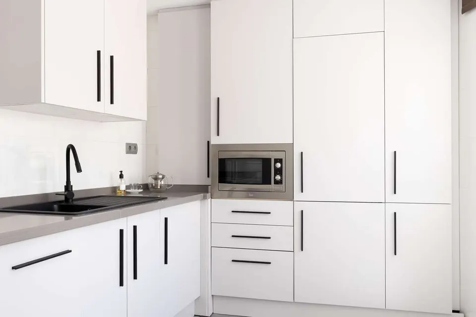 Apartament z widokiem na miasto w Maladze — zdjęcie