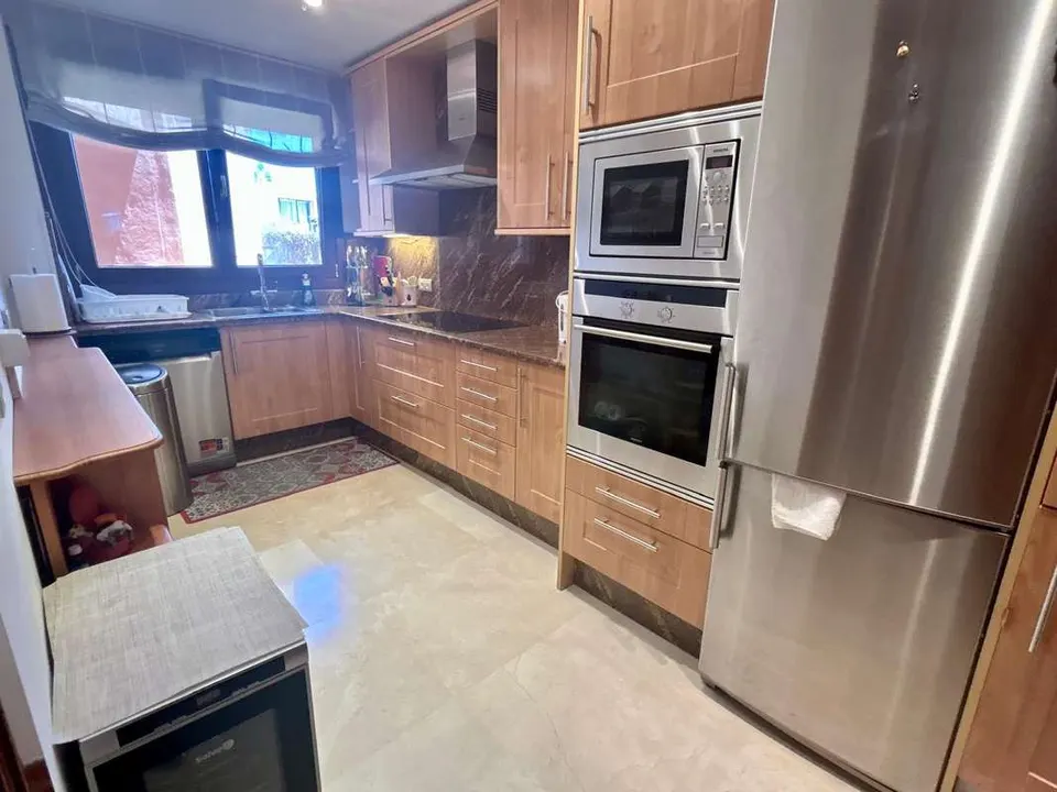 Apartament w Esteponie — zdjęcie 5 z 16