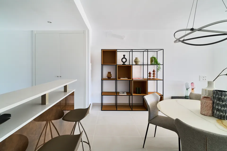 Apartamenty z basenami w Esteponie – zdjęcie 7 z 16