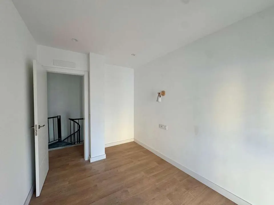 Apartament dwupoziomowy w Torremolinos — zdjęcie 13 z 16